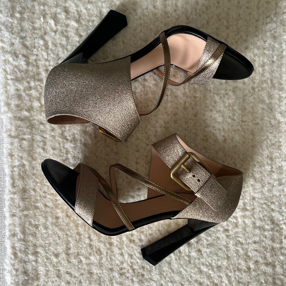 Calvin Klein Collection - Picture 3 of 9